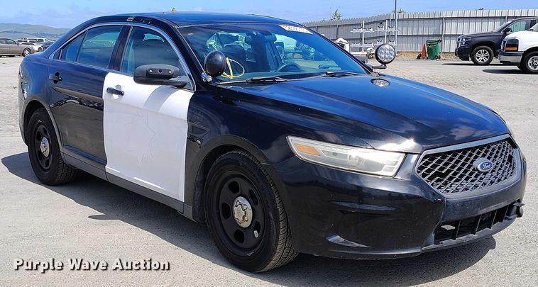 image for item YA0466 2013 Ford Taurus Police Interceptor 