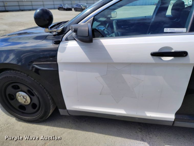 image for item YA0466 2013 Ford Taurus Police Interceptor 