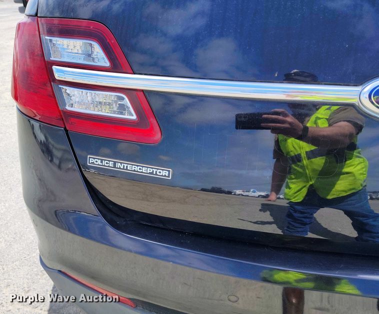 image for item YA0466 2013 Ford Taurus Police Interceptor 