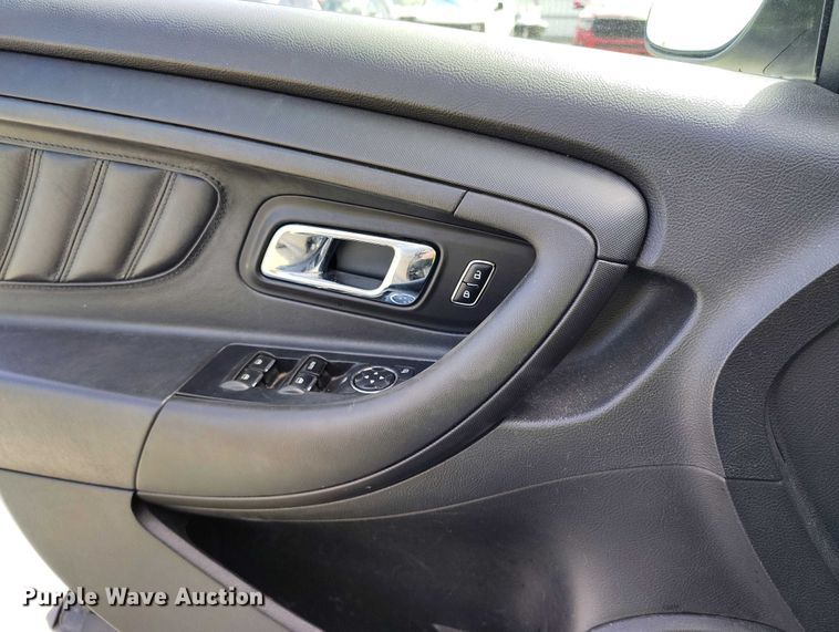 image for item YA0466 2013 Ford Taurus Police Interceptor 