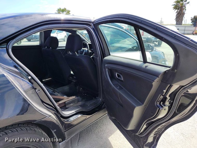 image for item YA0466 2013 Ford Taurus Police Interceptor 