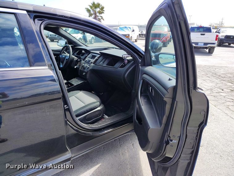 image for item YA0466 2013 Ford Taurus Police Interceptor 