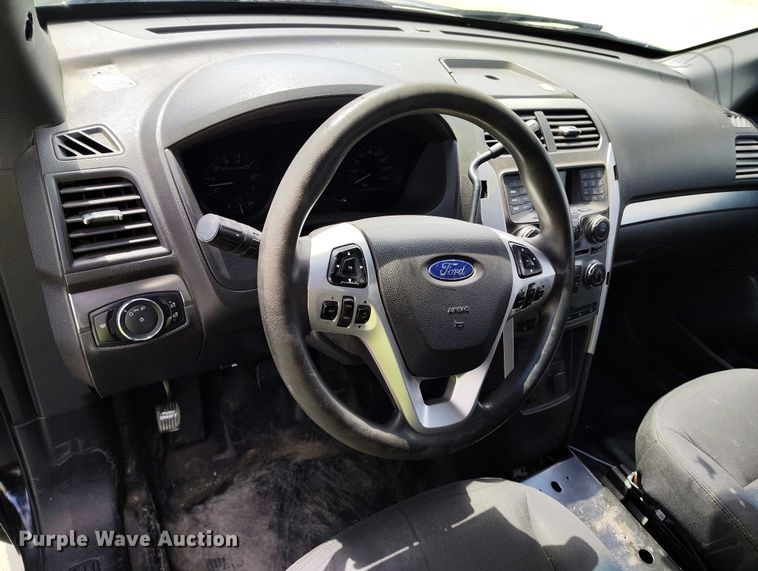 image for item YA0467 2015 Ford Explorer Police Interceptor SUV