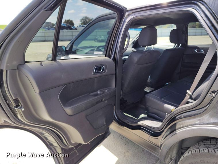 image for item YA0467 2015 Ford Explorer Police Interceptor SUV