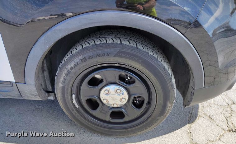 image for item YA0467 2015 Ford Explorer Police Interceptor SUV