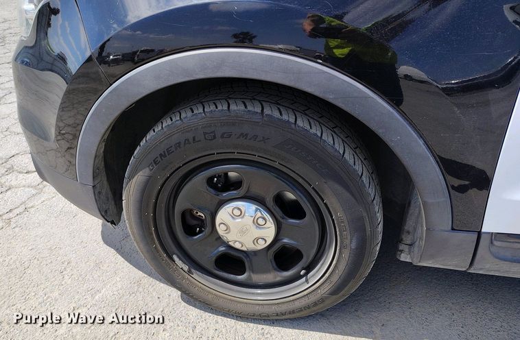 image for item YA0467 2015 Ford Explorer Police Interceptor SUV