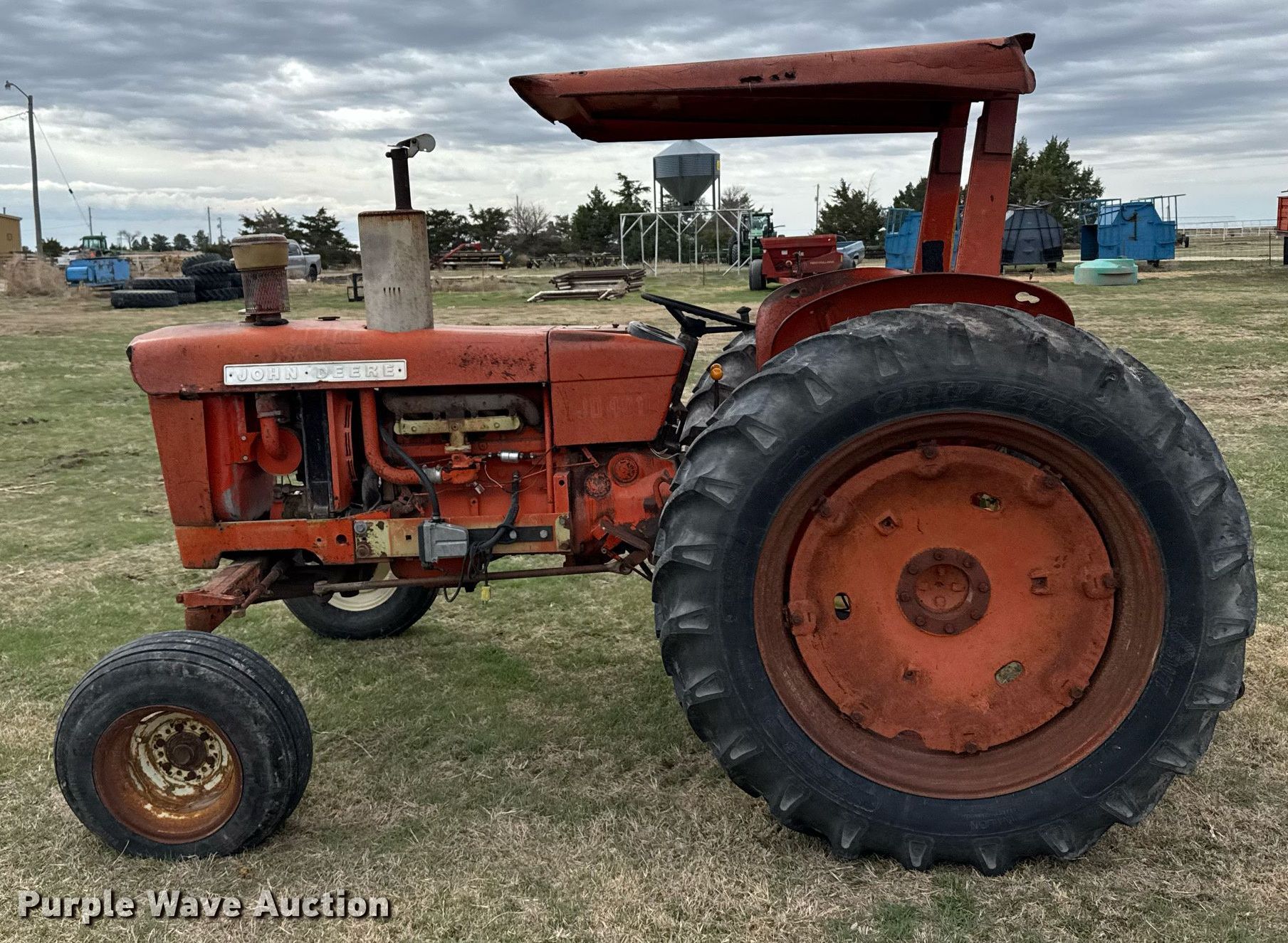 1973 John Deere 401-W tractor in Hays, KS | Item EG6305 sold