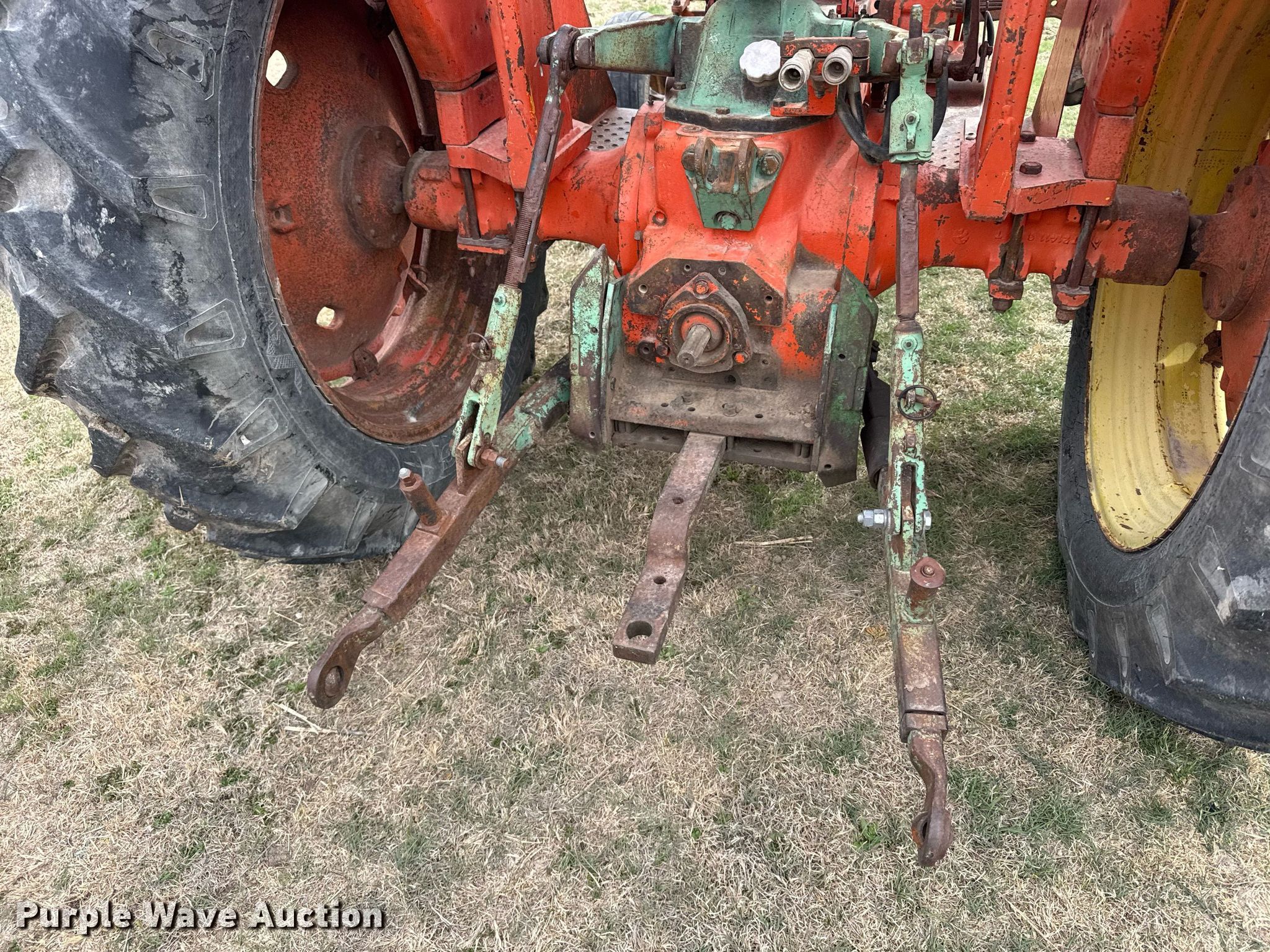 1973 John Deere 401-W tractor in Hays, KS | Item EG6305 sold