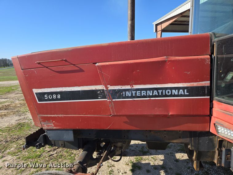 image for item DE2149 1981 International 5088 tractor