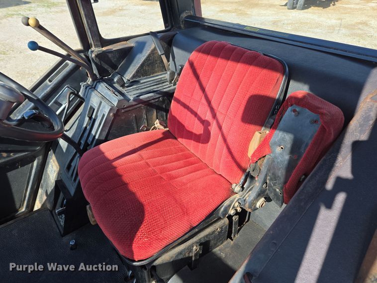 image for item DE2149 1981 International 5088 tractor