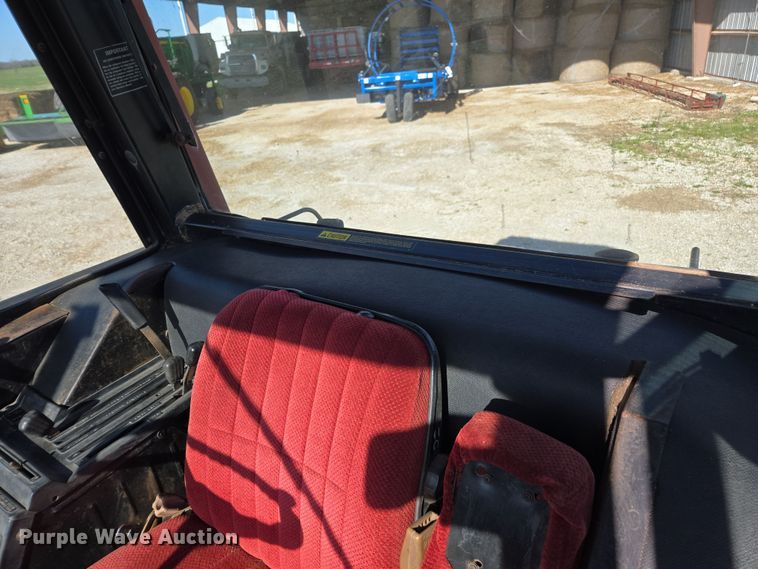 image for item DE2149 1981 International 5088 tractor