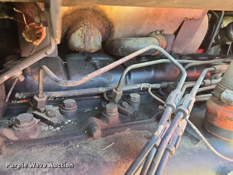 image for item DE2149 1981 International 5088 tractor