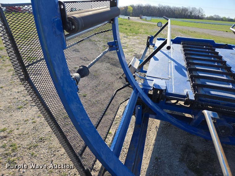 image for item DE2150 2020 Kemco 355 Pro2 bale wrapper