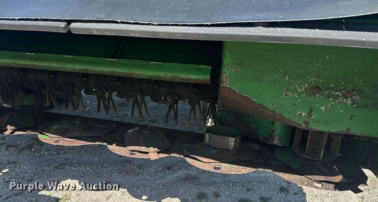 image for item DE2151 2021 John Deere W235 swather / windrower