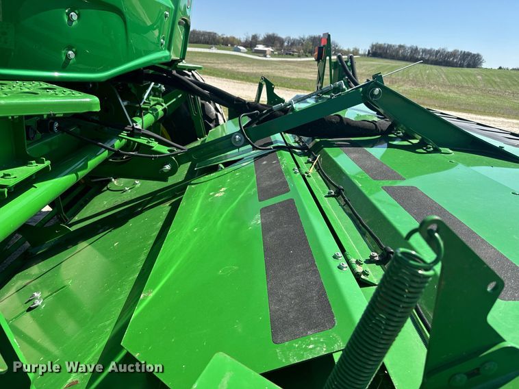 image for item DE2151 2021 John Deere W235 swather / windrower