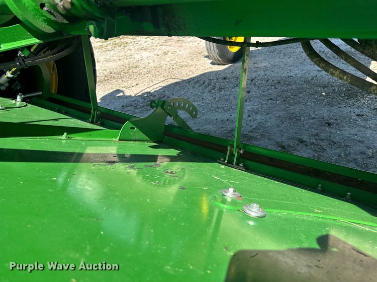 image for item DE2151 2021 John Deere W235 swather / windrower