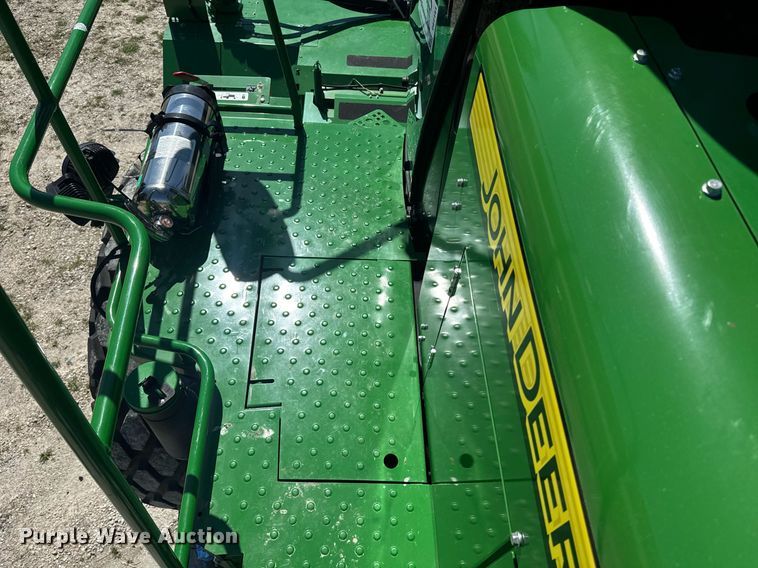 image for item DE2151 2021 John Deere W235 swather / windrower