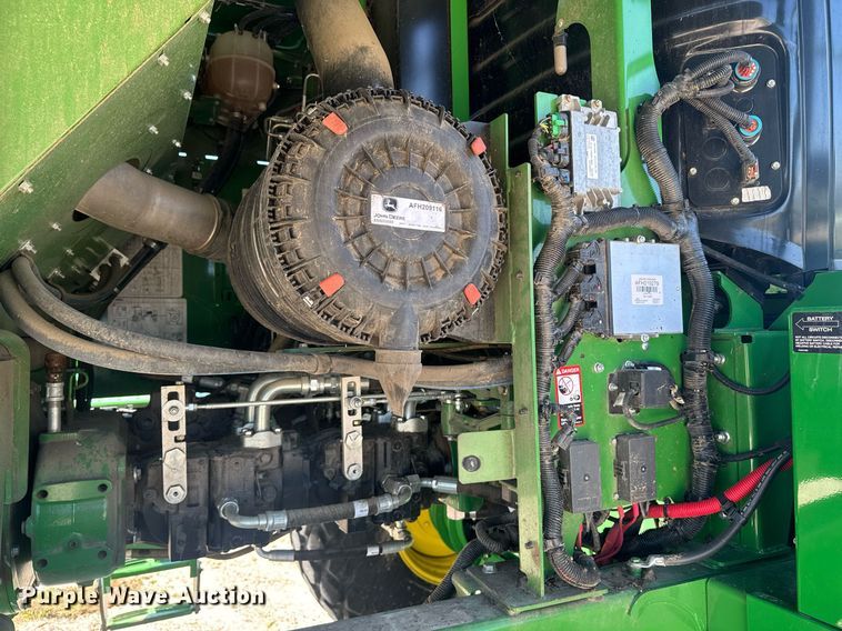 image for item DE2151 2021 John Deere W235 swather / windrower