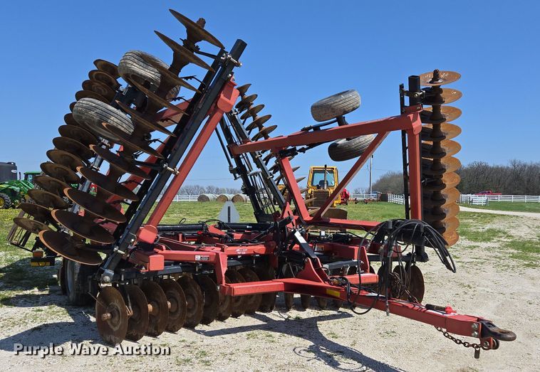 image for item DE2157 2011 Case IH 370 True-Tandem disk