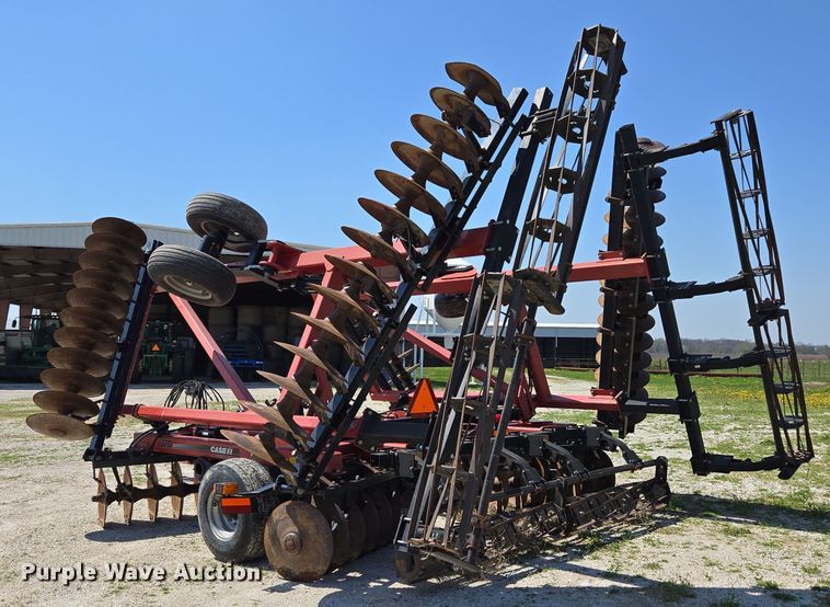 image for item DE2157 2011 Case IH 370 True-Tandem disk