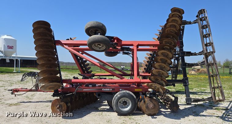 image for item DE2157 2011 Case IH 370 True-Tandem disk