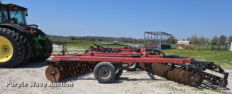 image for item DE2157 2011 Case IH 370 True-Tandem disk