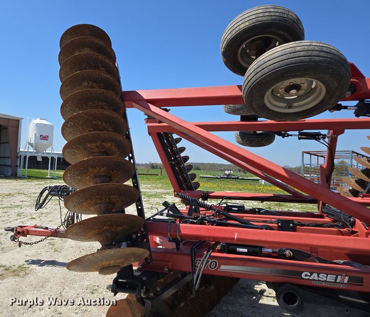 image for item DE2157 2011 Case IH 370 True-Tandem disk