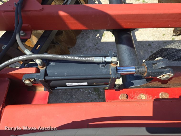 image for item DE2157 2011 Case IH 370 True-Tandem disk