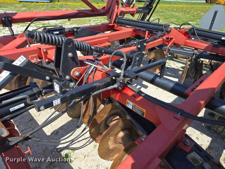 image for item DE2157 2011 Case IH 370 True-Tandem disk
