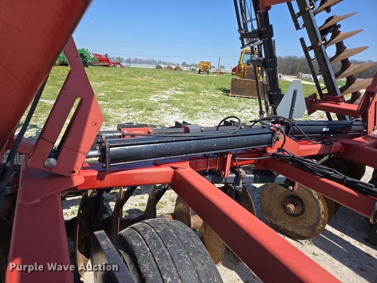image for item DE2157 2011 Case IH 370 True-Tandem disk