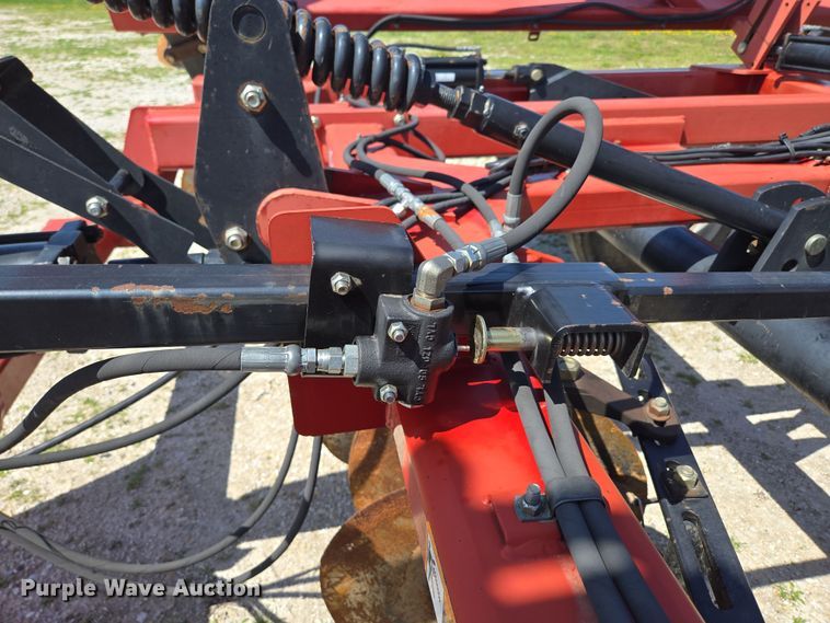 image for item DE2157 2011 Case IH 370 True-Tandem disk