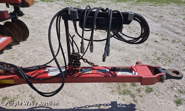 image for item DE2157 2011 Case IH 370 True-Tandem disk