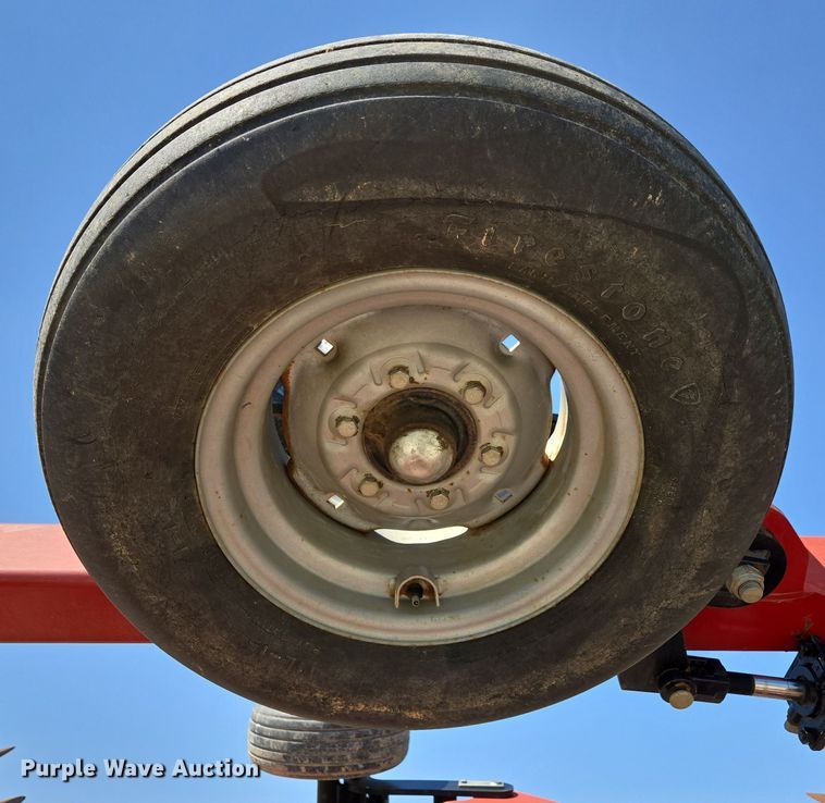 image for item DE2157 2011 Case IH 370 True-Tandem disk