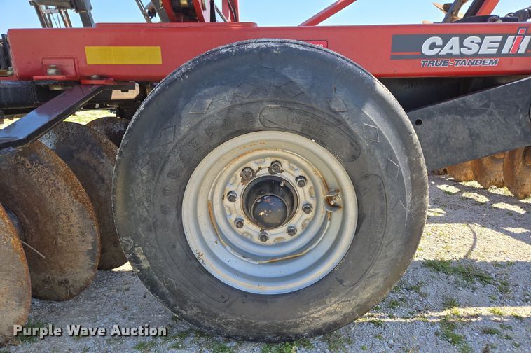 image for item DE2157 2011 Case IH 370 True-Tandem disk