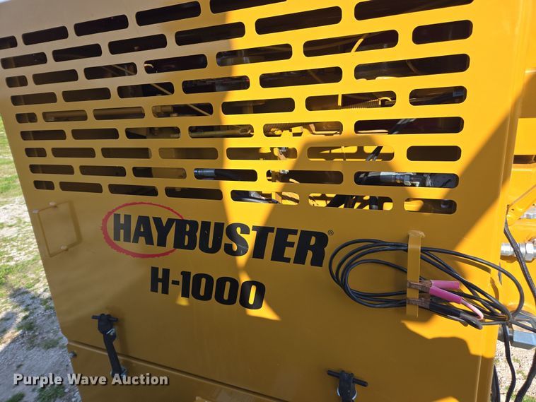 image for item DE2158 2021 Haybuster 1000 tub grinder