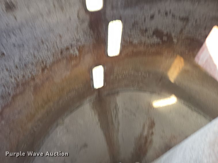 image for item DE2159 Art's-Way 528730 feed grinder/mixer