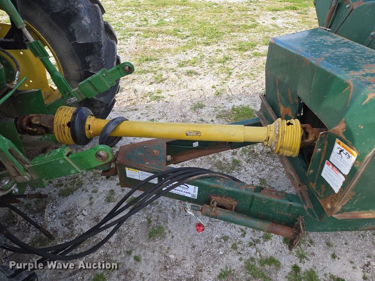 image for item DE2159 Art's-Way 528730 feed grinder/mixer