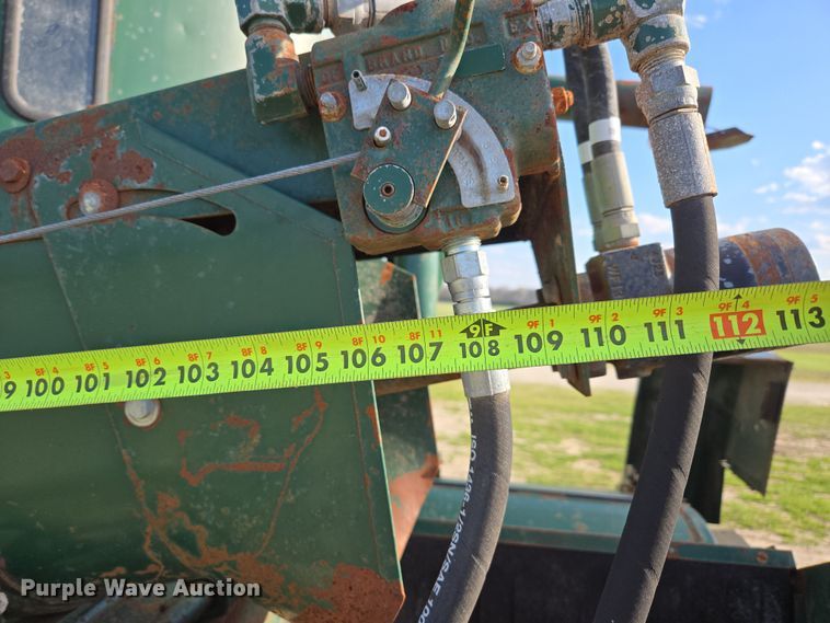 image for item DE2159 Art's-Way 528730 feed grinder/mixer