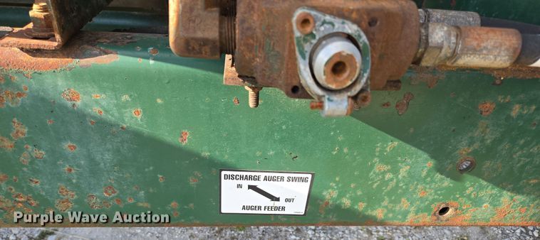 image for item DE2159 Art's-Way 528730 feed grinder/mixer