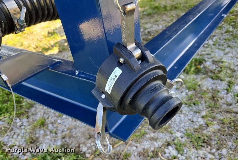 image for item DE2161 Ag Spray Equipment Double Cone nurse tank trailer