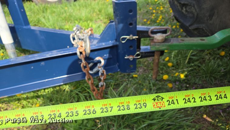 image for item DE2161 Ag Spray Equipment Double Cone nurse tank trailer