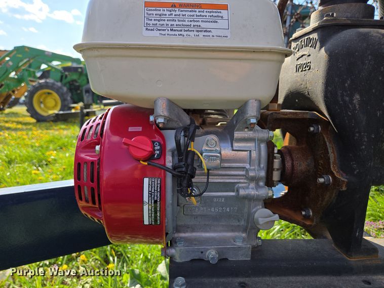 image for item DE2161 Ag Spray Equipment Double Cone nurse tank trailer