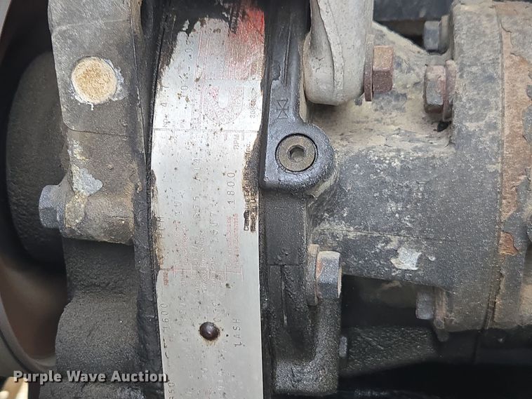 image for item DE2162 1995 Ford L9000 semi truck