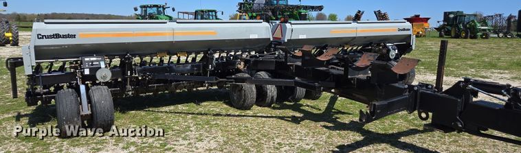 image for item DE2163 Crustbuster 4030 All Plant grain drill