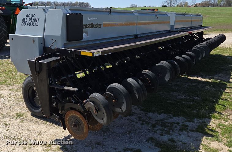 image for item DE2163 Crustbuster 4030 All Plant grain drill