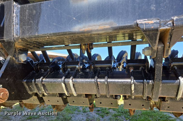 image for item DE2163 Crustbuster 4030 All Plant grain drill