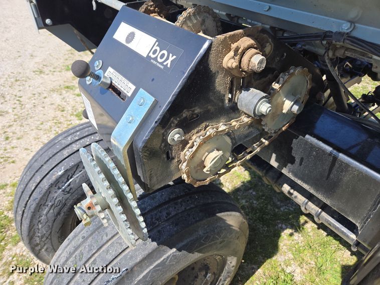 image for item DE2163 Crustbuster 4030 All Plant grain drill