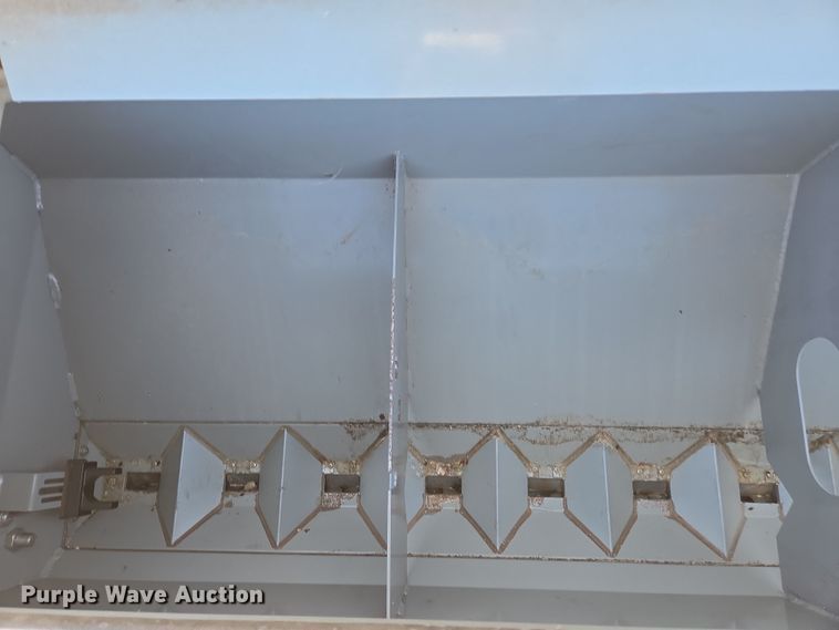 image for item DE2163 Crustbuster 4030 All Plant grain drill