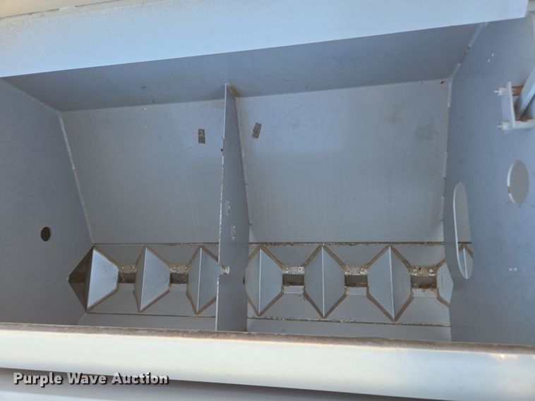 image for item DE2163 Crustbuster 4030 All Plant grain drill