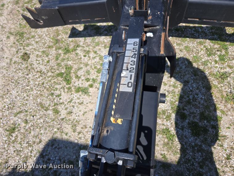 image for item DE2163 Crustbuster 4030 All Plant grain drill